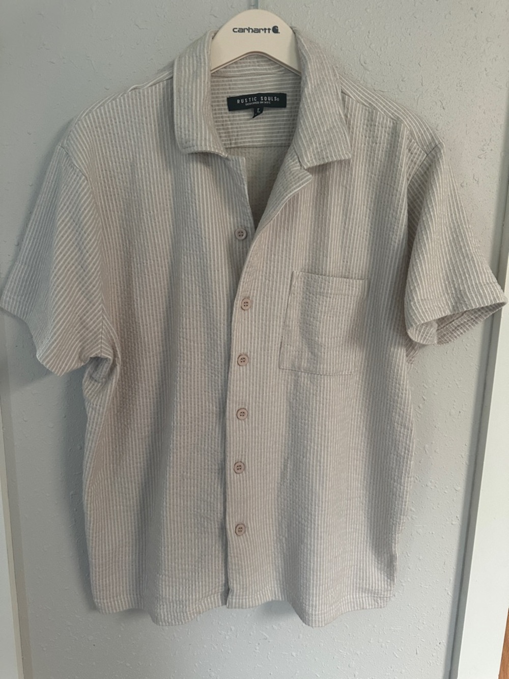 Rustic Souls Men’s Short Sleeve Button-Down Shirt — Light Beige Stripe